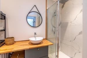 Bordeaux Jardin Public : T3 Rénové Immeuble Pierre