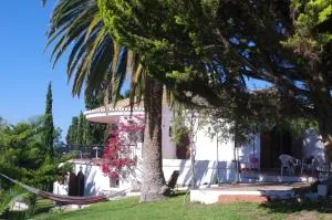 House in Andalucia, SPAIN, minimum 4 nights stay, minimo de 4 noches por reservacion - Velilla