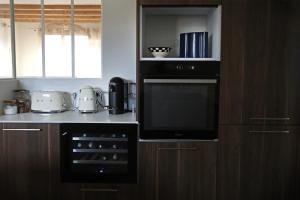 Sejours chez l'habitant Chambres dans maison familiale a Plougastel Dalouas, a 20 minutes de Brest : photos des chambres