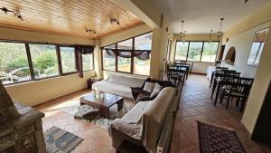 Lithos Villas Kalavryta