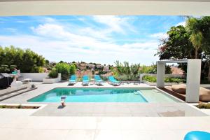 El Olivo - villa with stunning views and private pool in Benissa