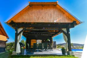 Holiday Home BIBA With Heated Outdoor Pool 