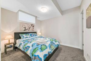 Brand New Executive Suite