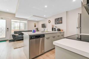 Brand New Executive Suite