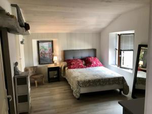 Maisons de vacances Gite de charme en pierres apparentes : Les Granges : photos des chambres