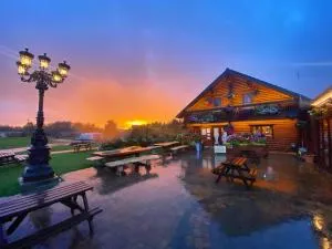 Bill's Retreat - Lodge & Hot tub - Cresswell