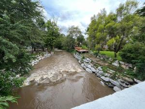 KhaoYai Treescape Retreat คอนโดบ้านชลธารเขาใหญ่ 2 ห้องนอน 2ห้องน้ำ 88ตารางเมตร ถนนธนะรัชต์