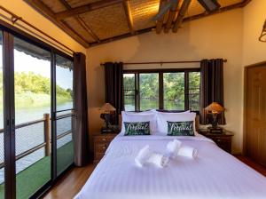 The Parrot Inn Kanchanaburi