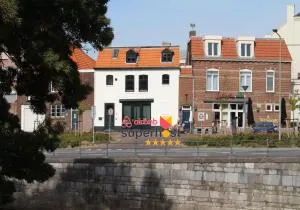Modern Studio & Apartment Roermond - Stevensweert