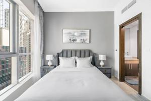 StoneTree - Elegant 1BR with Amazing Building Facilities