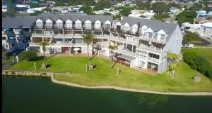 Riviera Villas Hartenbos - Bayview