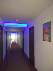 เพอร์เฟลคเพลช (Perfect Place Hotel)