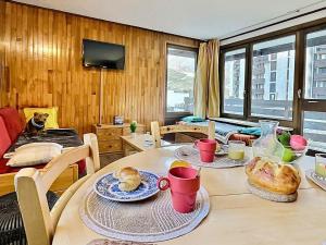 Appartement cosy 2 pièces, 5 pers à Tignes, proche pistes et commerces - FR-1-411-354