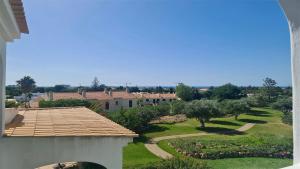 Green Valley 03- CleverDetails, Monte Verde, lux, distant sea view, 3 bedroom, 4 saltwater pools