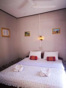 Khamphouy Guesthouse