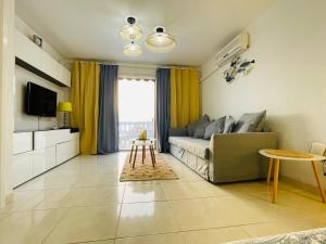 SEAVIEW PORT ROYAL, Los Cristianos, Heated Pool, WiFi