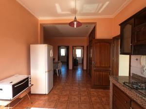 Villa La Palma 1, Imi ouaddar