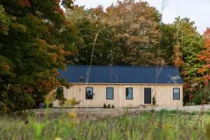 Hidden Acres Vestur Cabin - Harbor Springs