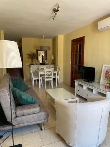 bonito apartamento junto al mar y zona céntrica