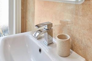 Oswy Street, Whitby. Sleeps up to 7 guests