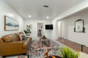 Lakeside Bliss - 法默斯布兰奇