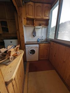 Апартамент Извор 6