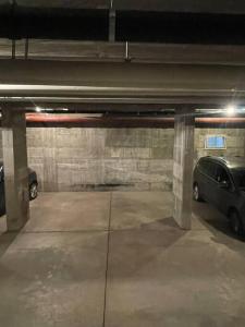 Appartement 2 pièces (55m2) , central et garage