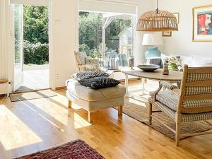 Inviting Family Retreat in Osterlen