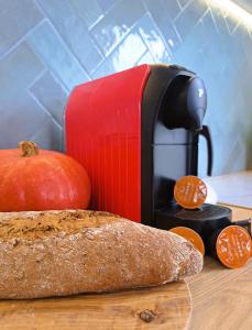 SECOND HOME Lubawa - 3 pokoje, 5 łóżek, Netflix i Max, parking, winda