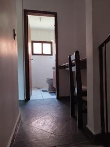 Guarujá, Linda casa em condomínio fechado .