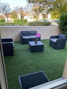 Logement entier chambre+salon + jardin & terrasse