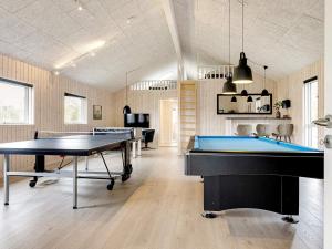 18 person holiday home in Ålbæk