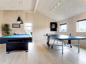 18 person holiday home in Ålbæk