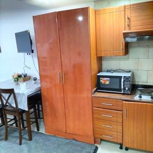 Private Studio Apartment in Tecom next to Metro station