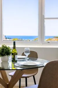 Coogee Ocean View - Deluxe one bedroom apartment - Clovelly
