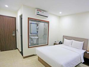 K-BIZ 1 HOTEL - Ngõ 1 Trần Văn Lai HN - by BAY LUXURY