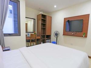K-BIZ 1 HOTEL - Ngõ 1 Trần Văn Lai HN - by BAY LUXURY