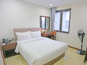 K-BIZ 1 HOTEL - Ngõ 1 Trần Văn Lai HN - by BAY LUXURY