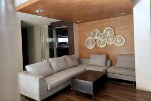 CB Homestay 2BR Unit Taguig Self-Check-In & Wi-Fi