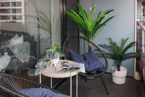 City Living Made Easy on Swanston St with Parking