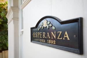 Easy Esperanza - Compact Indoor-outdoor Living