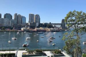 Harbourfront Art Deco Hall - Sought-after in Sydney