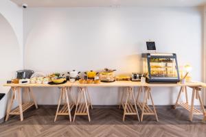 Blu Monkey Hub and Hotel Krabi Town