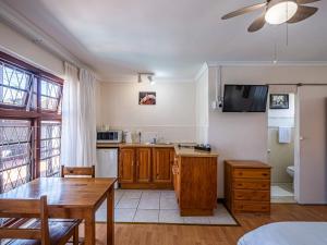 5 Third Avenue Guesthouse