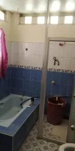 BOARDING HOUSE - Ma-a