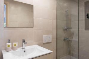 Voulas Secret Garden Studio