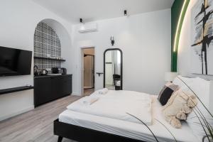 R6 - Boutique Apartments, Best Location By BQA
