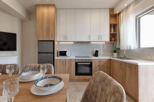 New Crete apartment in Stavromenos Coast wpool