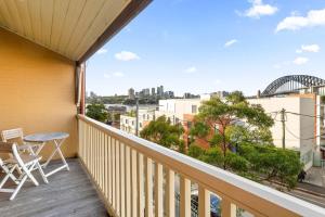 Contemporary Charm with Spectacular Harbour Views