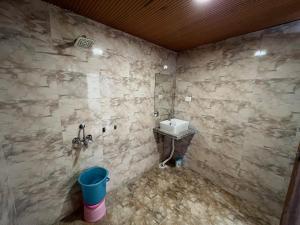 Hotel Pratap Heights